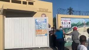 8130A56E 9585 4317 BC26 1B05118F1710