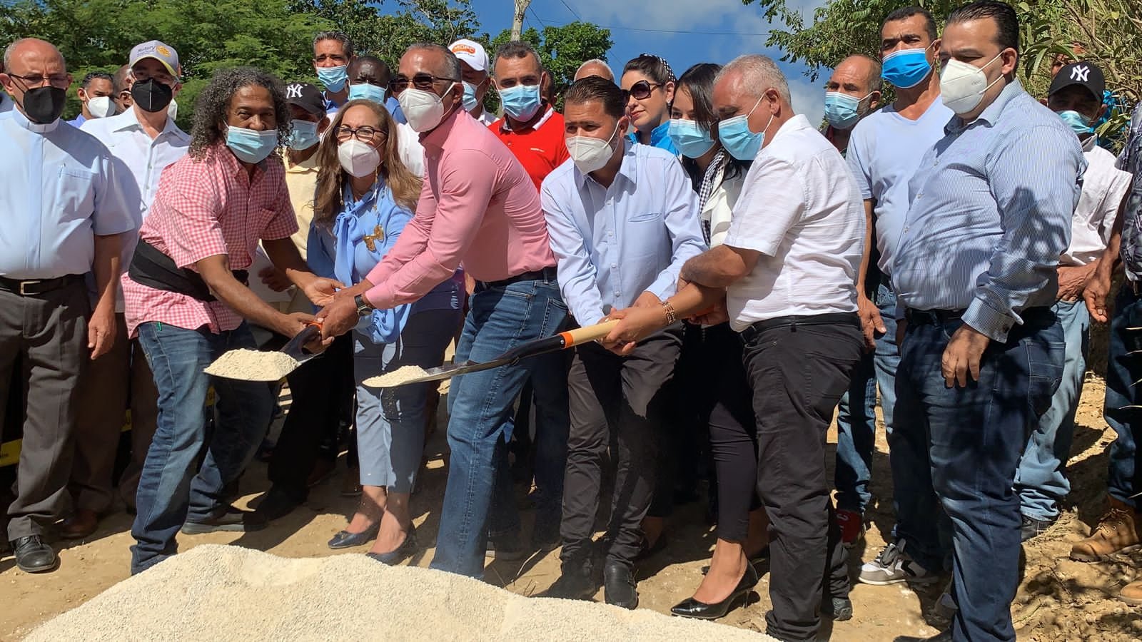 8D3383D7 0602 45C6 A496 CFBC53AA36C9