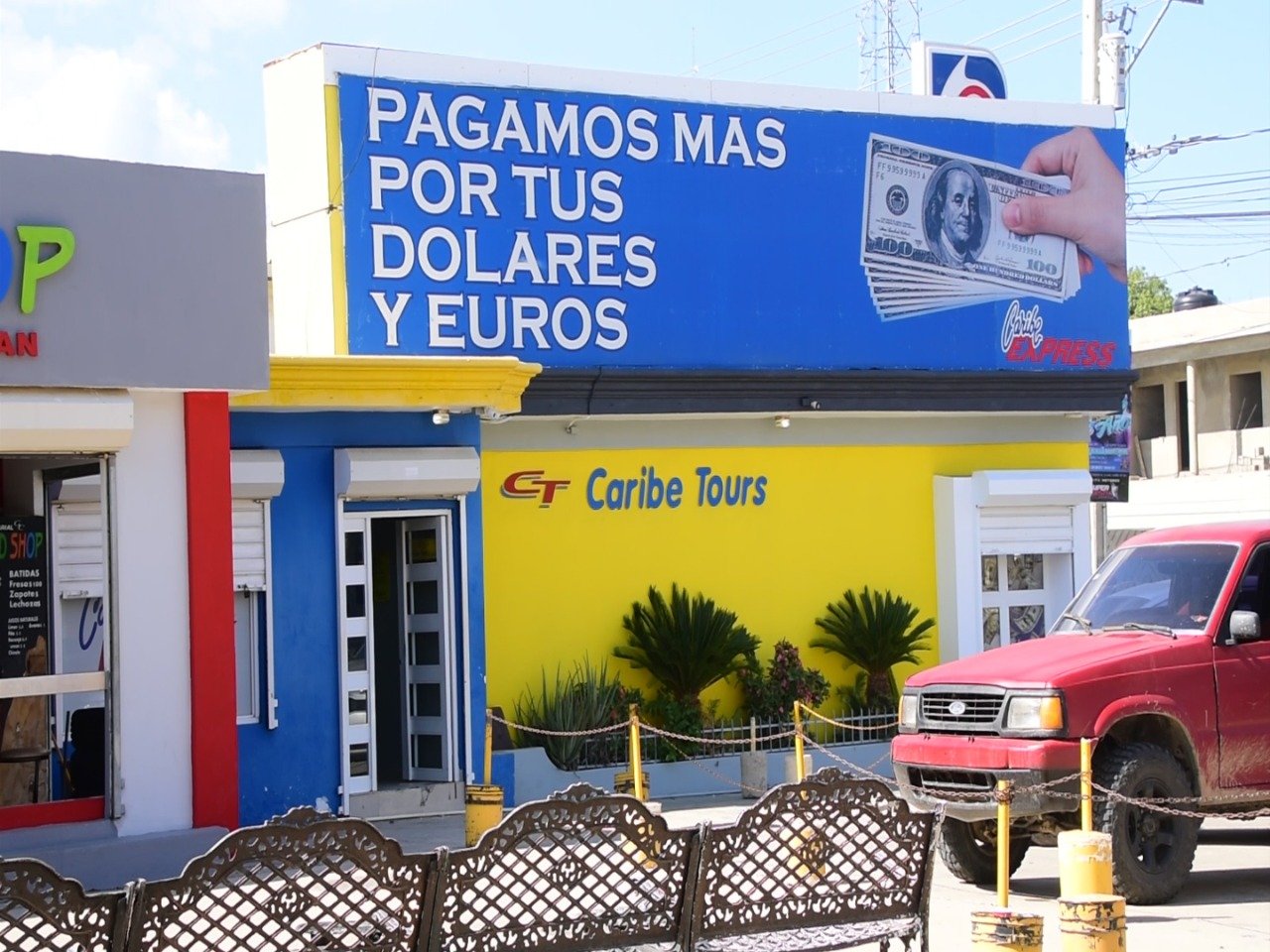 B6EC5674 196D 4EF9 8528 02A1FD6CDB06