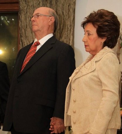 6488192E 9182 4F6C B733 D44C1F4EE235