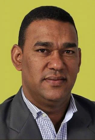 usted no sabe quien soy yo no ni me hace falta saberlo