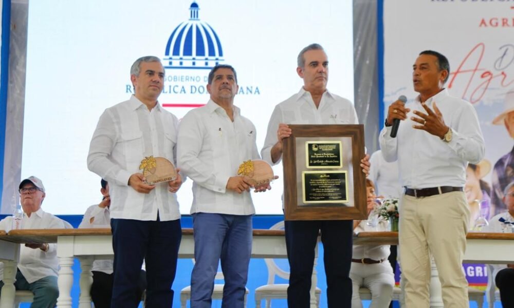 E14DD1B6 B797 4DEF 8B26 89B81F472AF4