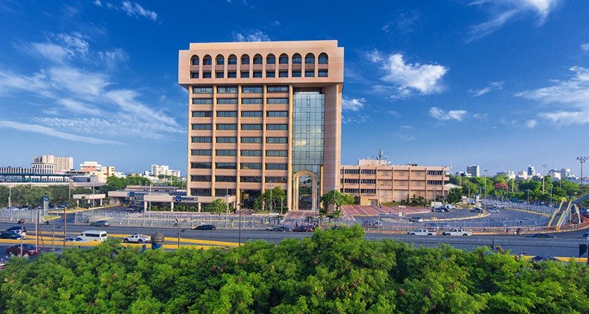 70670B70 449A 4EC7 B419 51270C86F08B