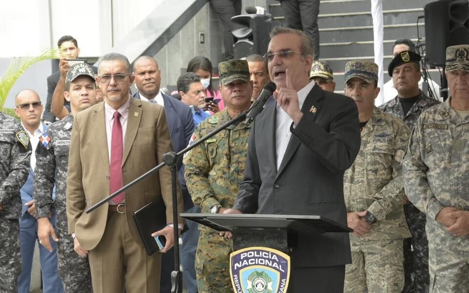 B088D728 77E6 48FE BD6F 7D2A7B6F89E2