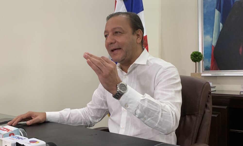 2DA8B6C6 74B8 49C8 B745 5E5FBF1FB719