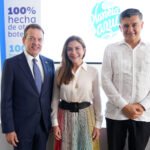 Ito Bisono Carolina Mejia y Diego Freires