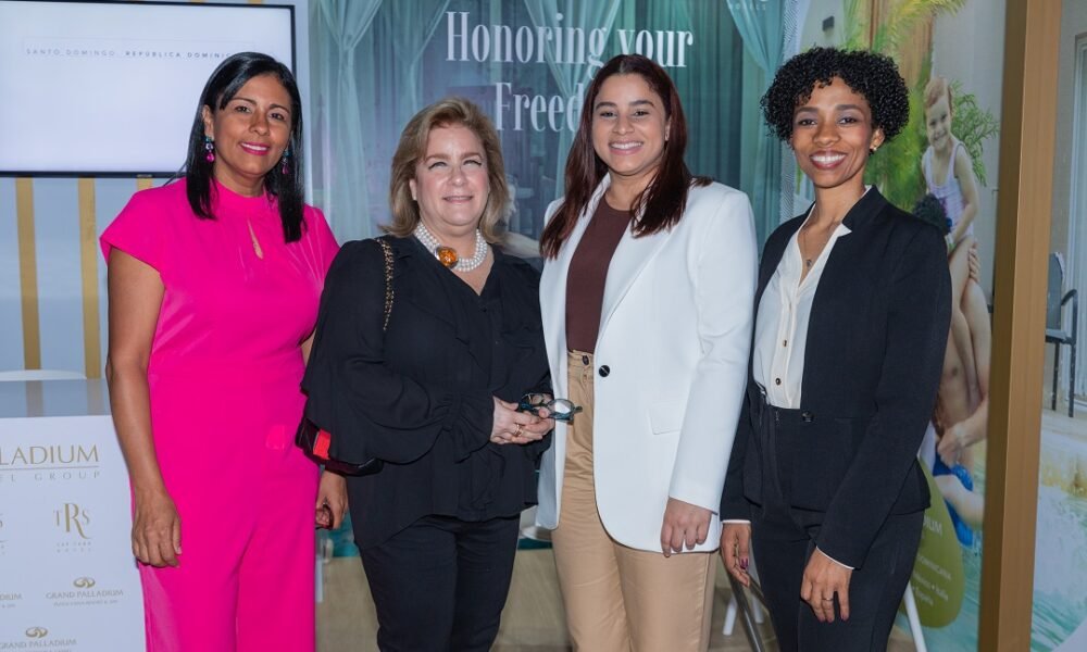 Foto Principal Maricarmen Calzada Marta De Lara Patricia Perez y Celeste Olaverria