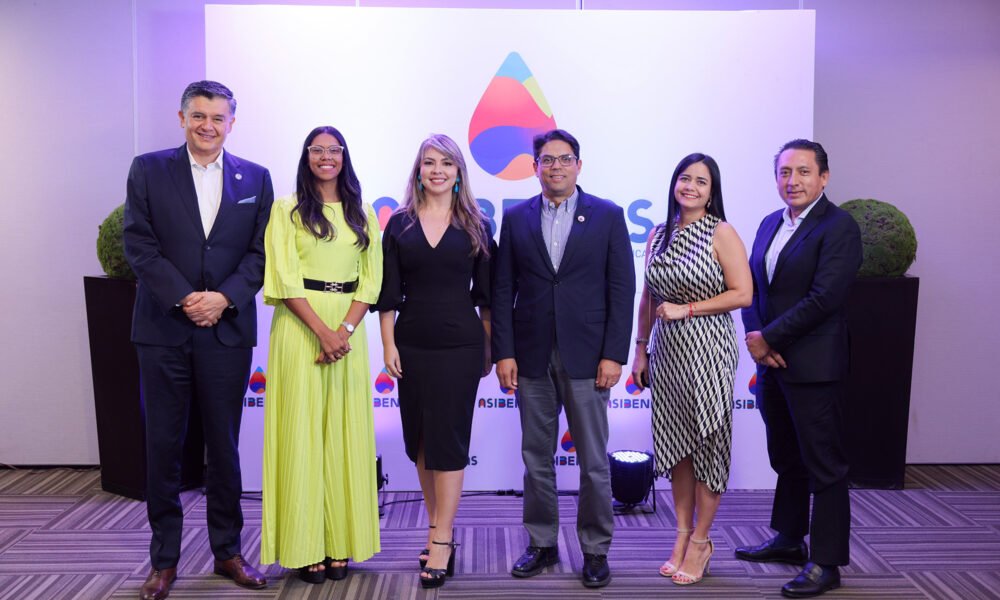 Diego Freire Ana Maria Martinez Nicolle Valerio Issa Juan Amell Yohanna Santana y Mario Medina