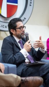 Hugo Gomez Apac juez titular del Tribunal de Justicia de la Comunidad Andina