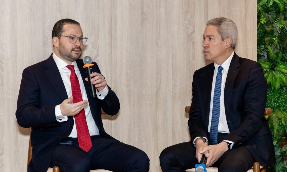 Jaime Senior presidente de ANJE y Leonel Melo presidente de la IOMG.