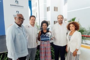 Presidente Abinader y Ministro Bonilla entregan 200 nuevos apartamentos en Mi Vivienda 4