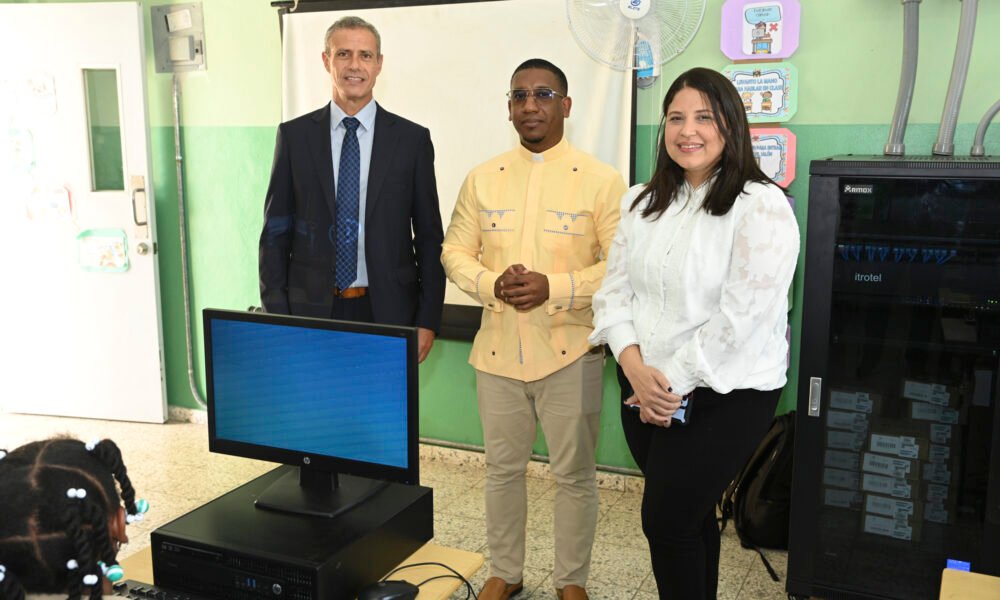 Benjamin Palmero Joel Villafana y Milagros Alcantara 1