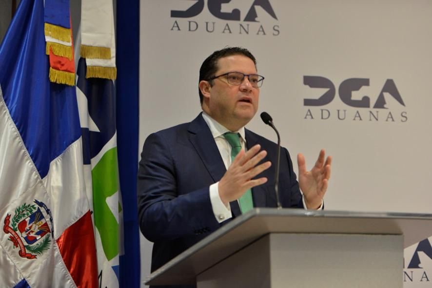 Yayo Sanz Lovaton