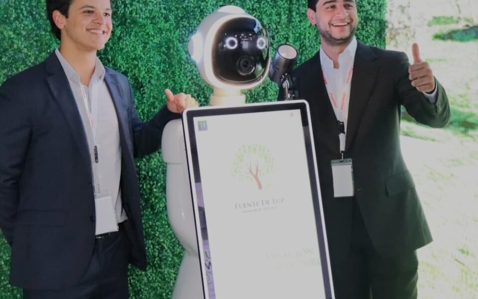 FAE86E3D 9FA2 47CC A4D7 343F184C0DC8