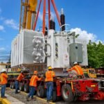 Tecnicos movilizan nuevo transformador 50MVA de la Subestacion de Gallera