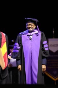 Atlantic University confirió a Roberto Fulcar el Doctorado Honoris Causa en Innovación por su liderazgo, visión y aportes transformadores a la educación y al desarrollo sostenible 1 WhatsApp Image 2026 07 20 at 8.34.38 AM